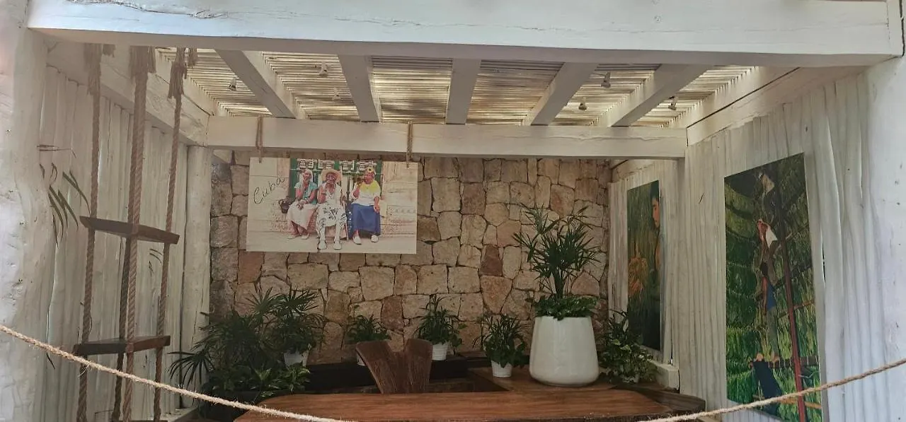 Mayan Palace Puerto Morelos 0*,  Messico